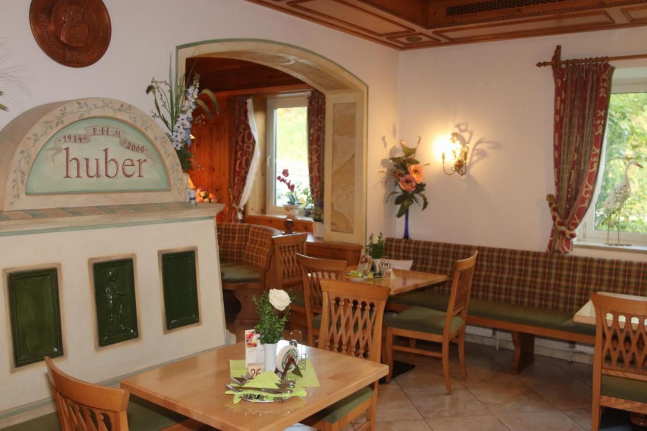 Landhotel Gasthof Huber Merching Extérieur photo