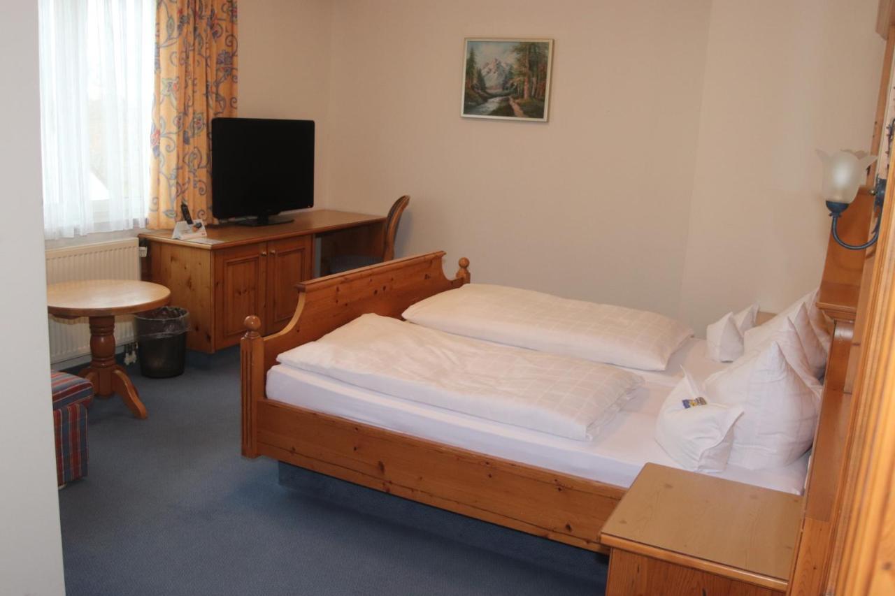Landhotel Gasthof Huber Merching Extérieur photo